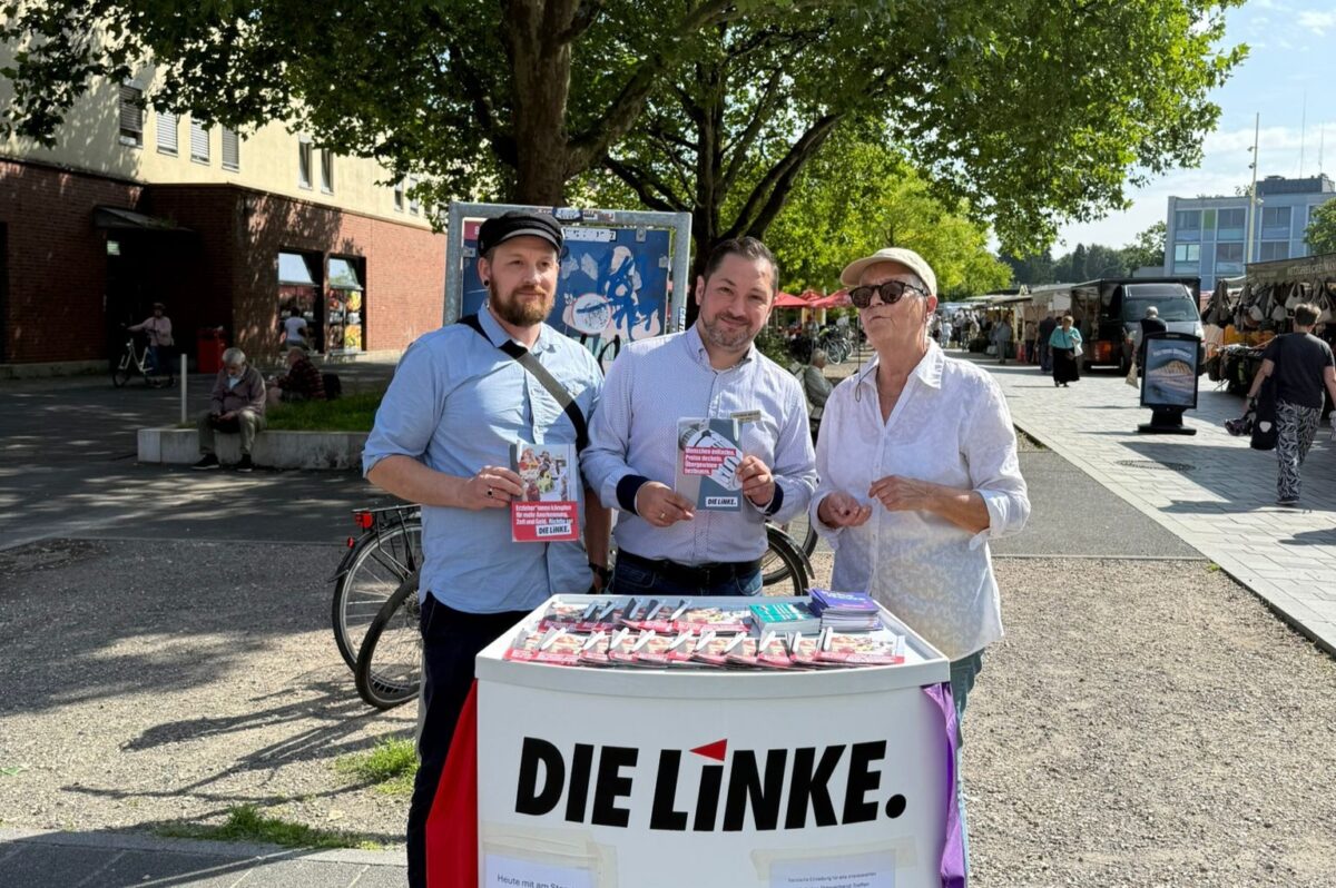Infostand: die Linke auf dem Bramfelder Wochenmarkt